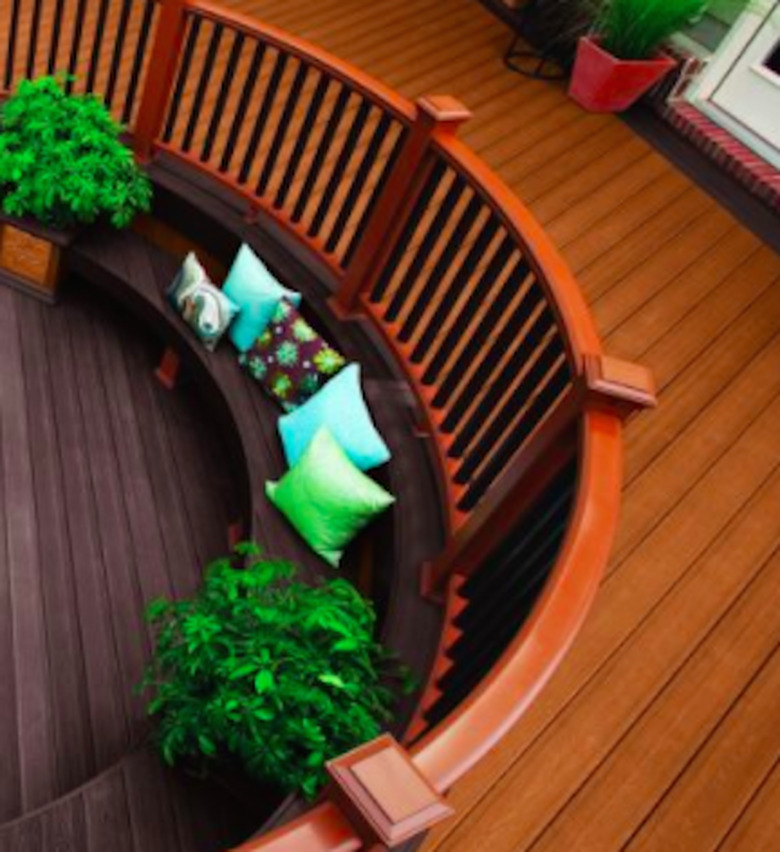 Circular deck railing.