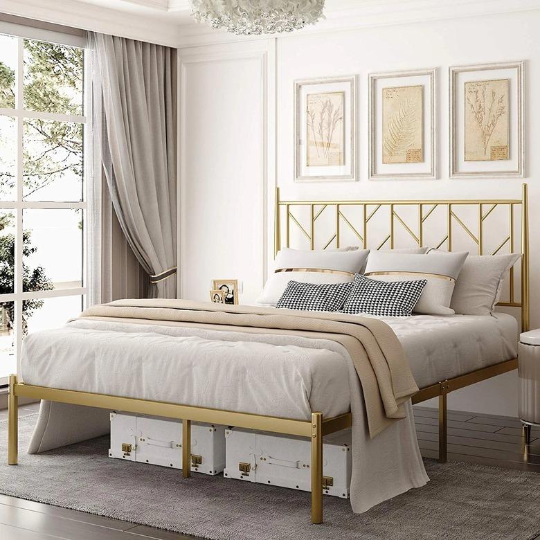 Allewie Vintage-Style Platform Bed