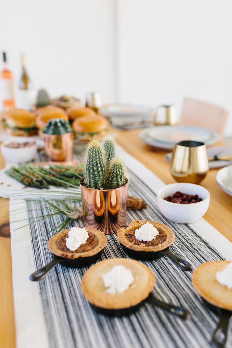 succulents thanksgiving table