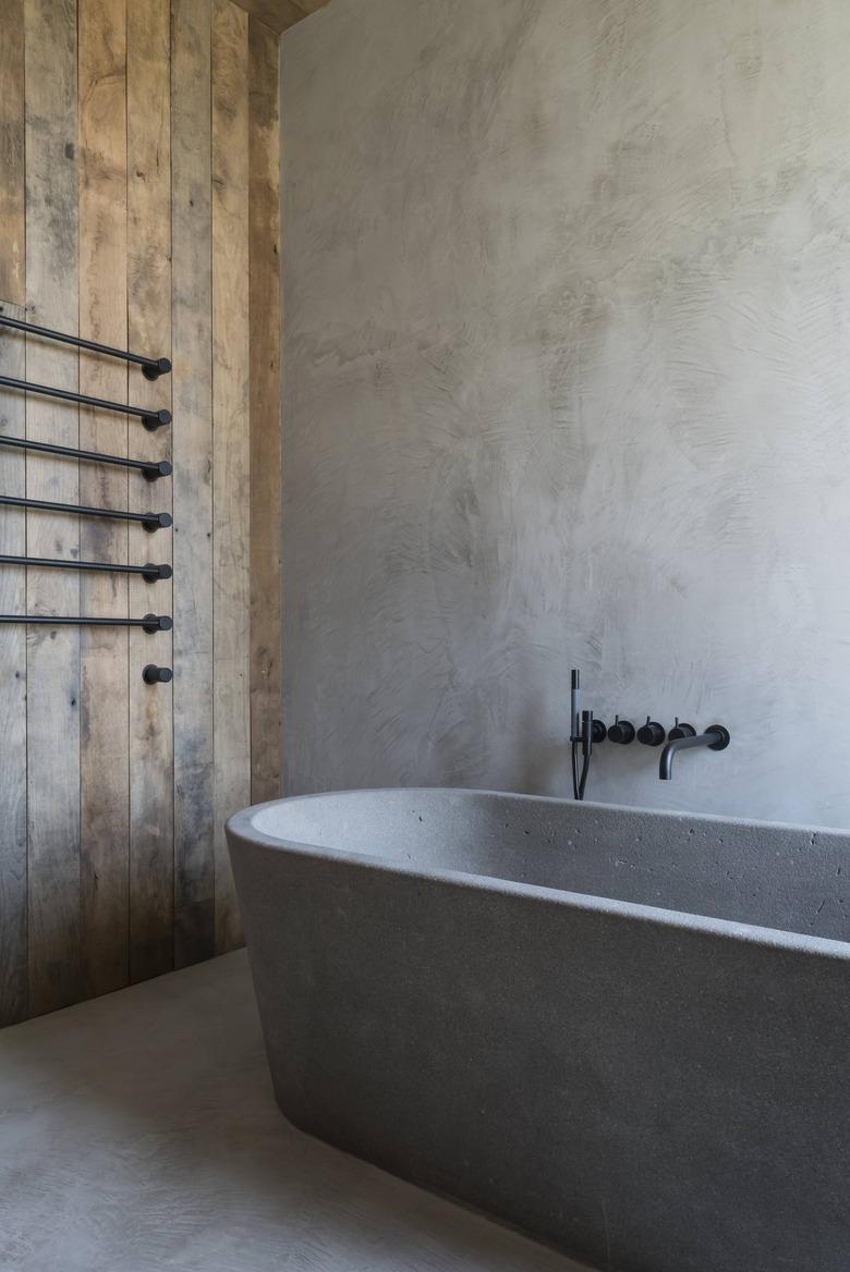 minimal gray bathroom