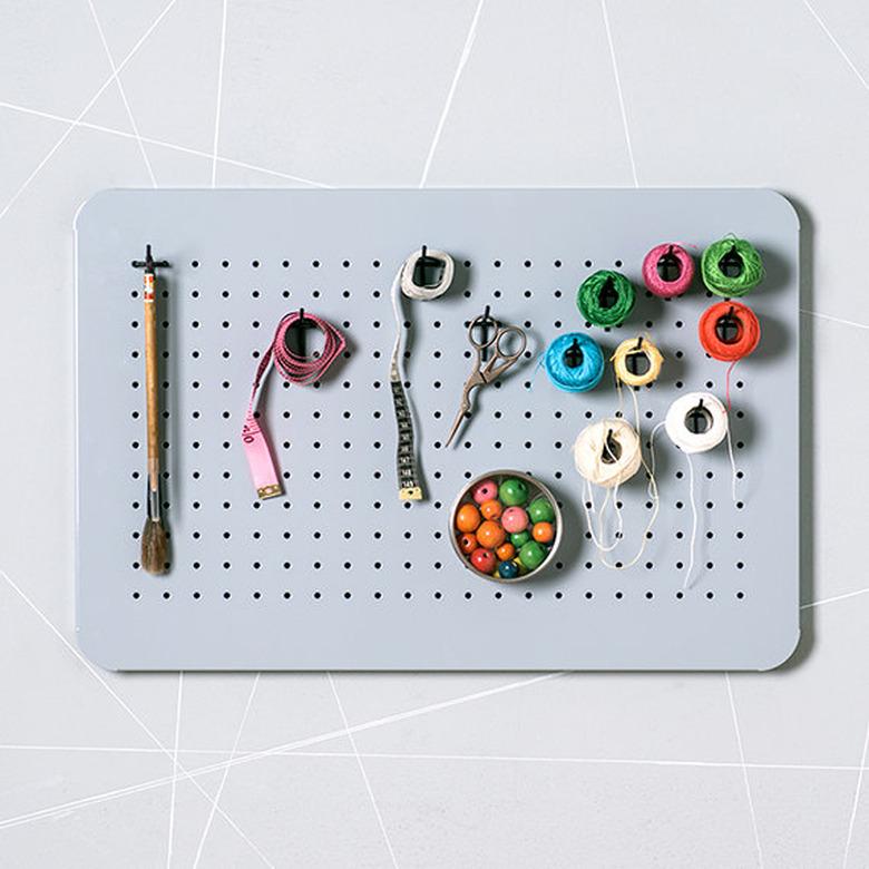 pegboard