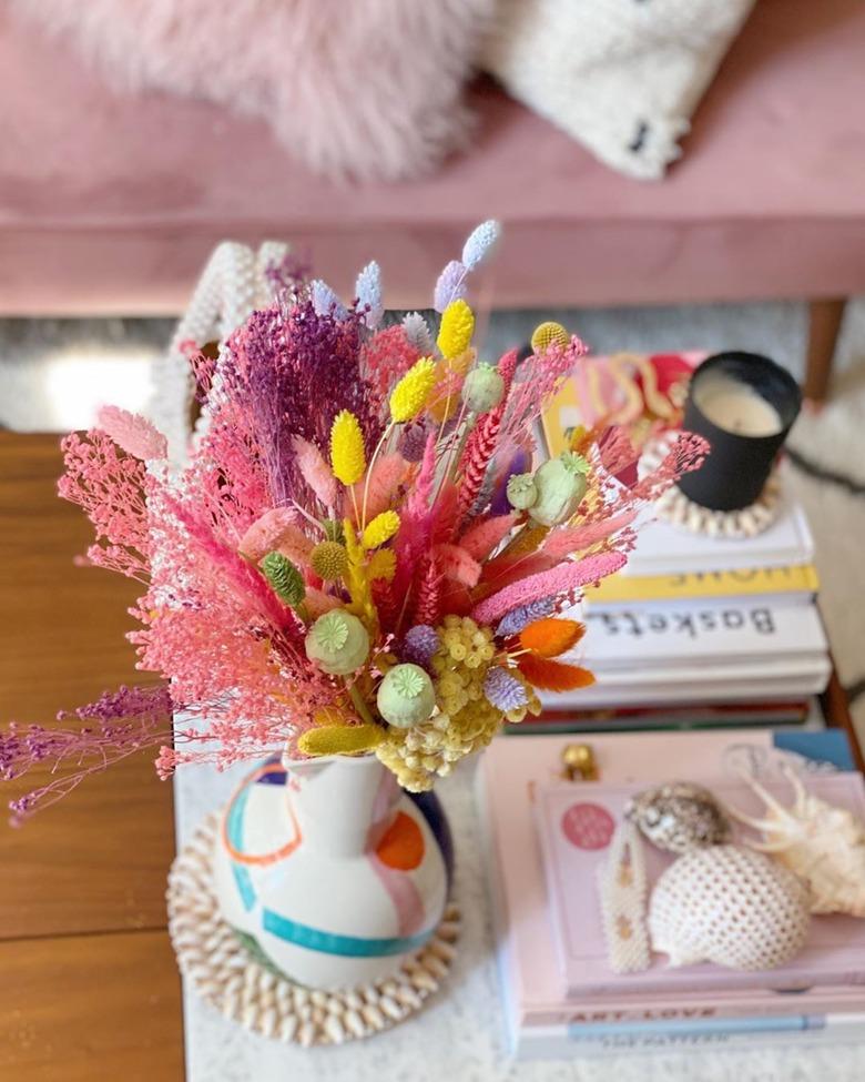 Trending Fall Decor in colorful baked flowers in living room