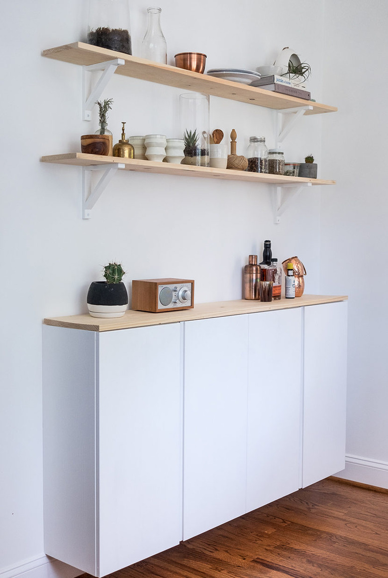 kitchen cabinet