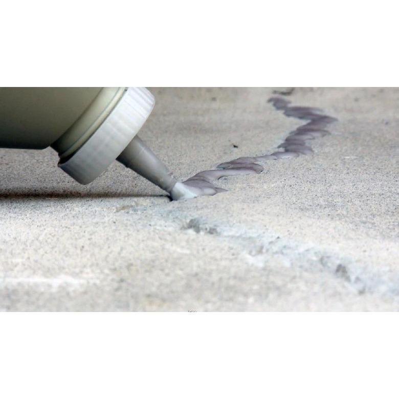 Concrete crack sealant