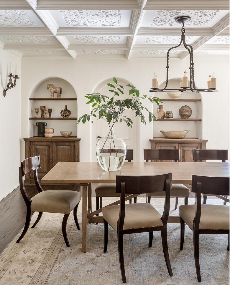 Traditional Arch-Shaped dining room shelves