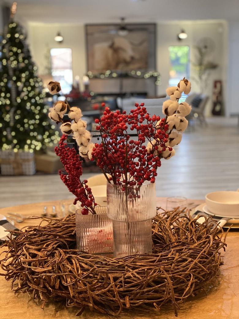 Wreath centerpiece