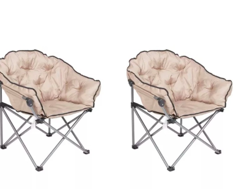 glamping-packing-list-chairs