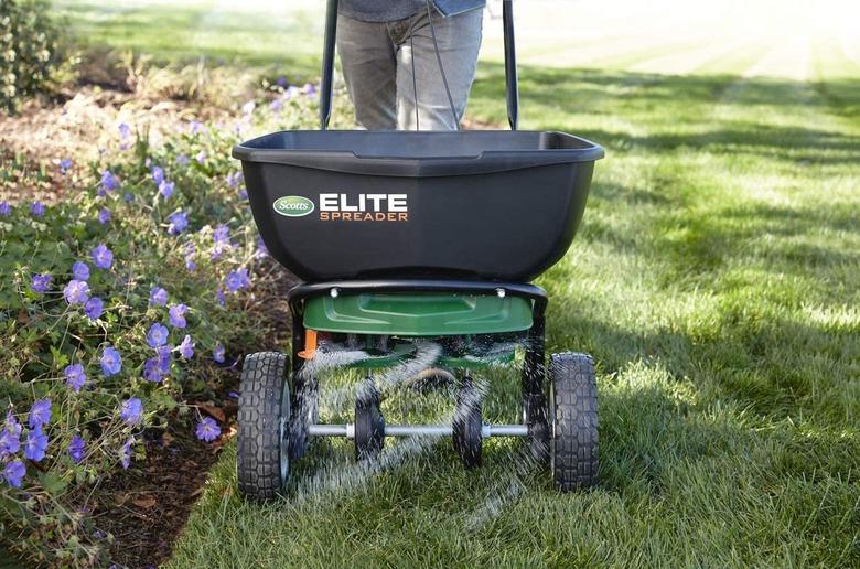 Scotts Elite Spreader