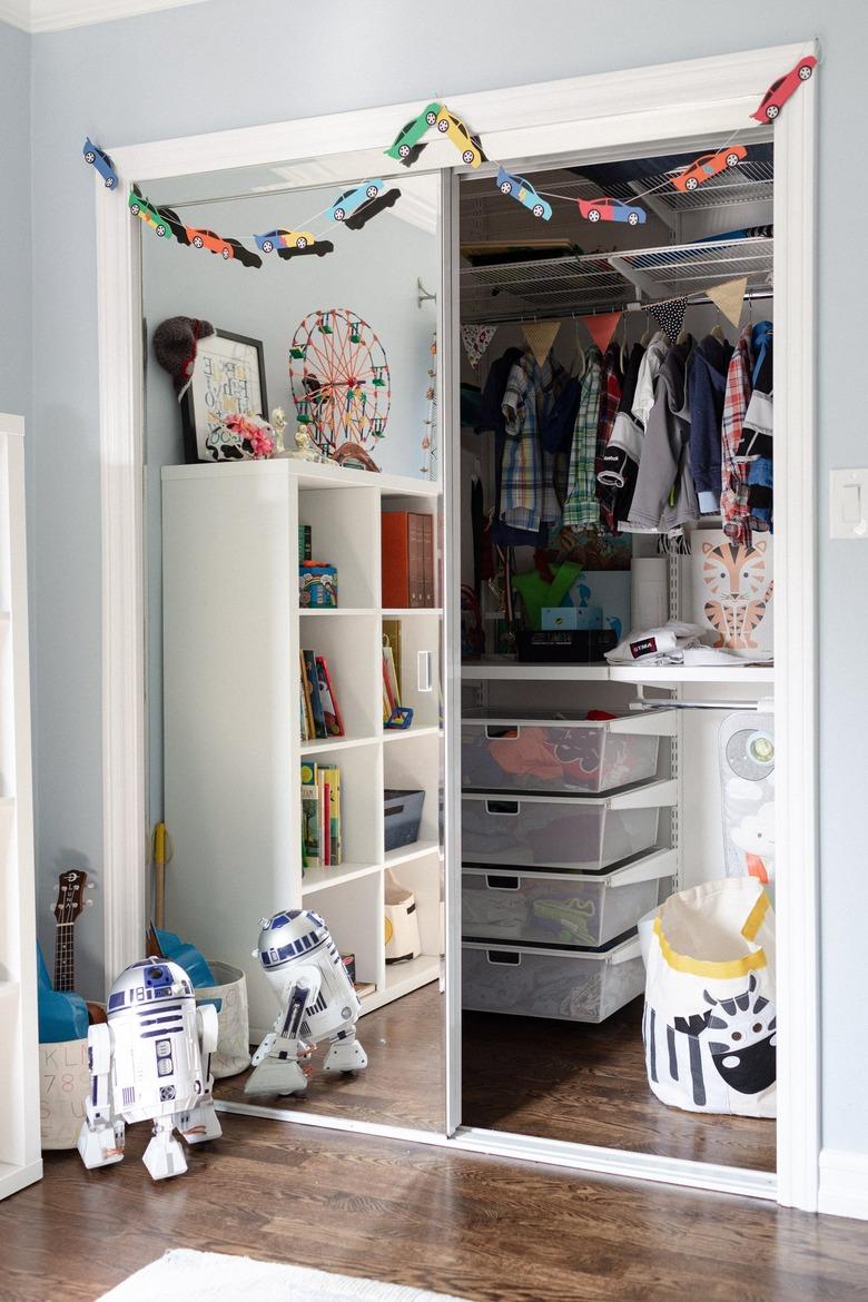 kids bedroom closet