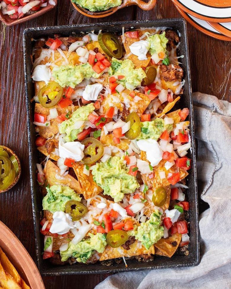 impossible meat chorizo nachos