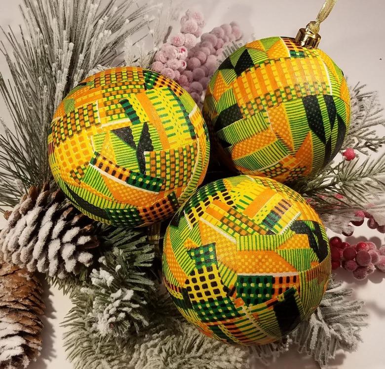 Kwanzaa decorations, kente ornaments