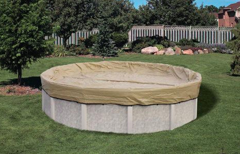 A standard debris cover for an above-ground swimming pool.