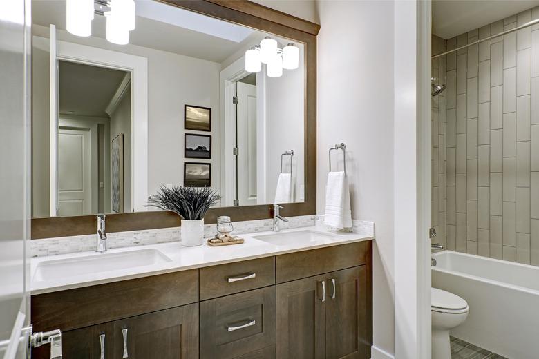 bathroom vanity