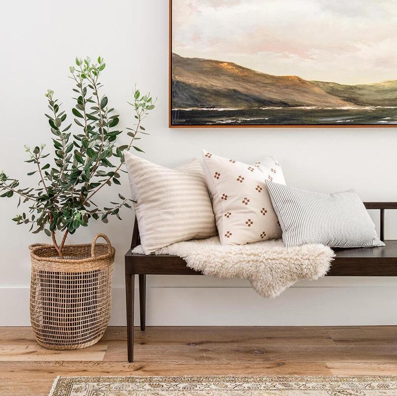 entryway bench with rug