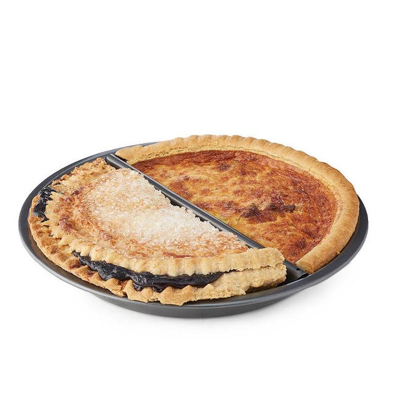 Split-Decision Pie Pan