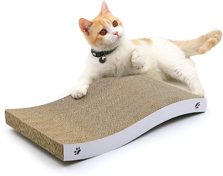 Coching Cat Scratcher