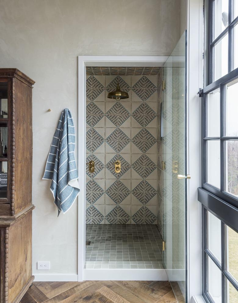 patterned tile shower ceiling