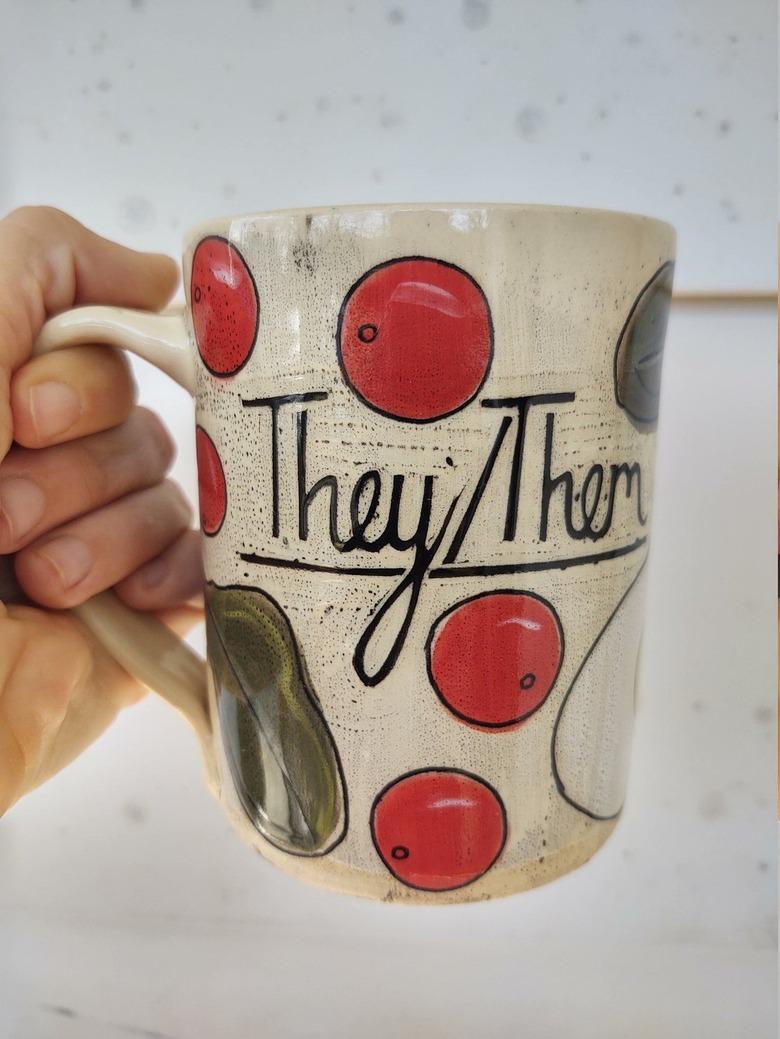 Rosa Friedrichs ceramics they/them pronoun mug