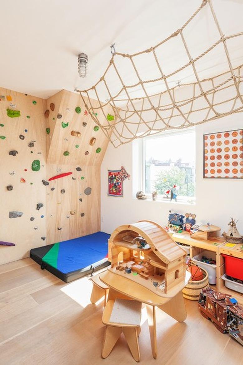 playroom jungle gym