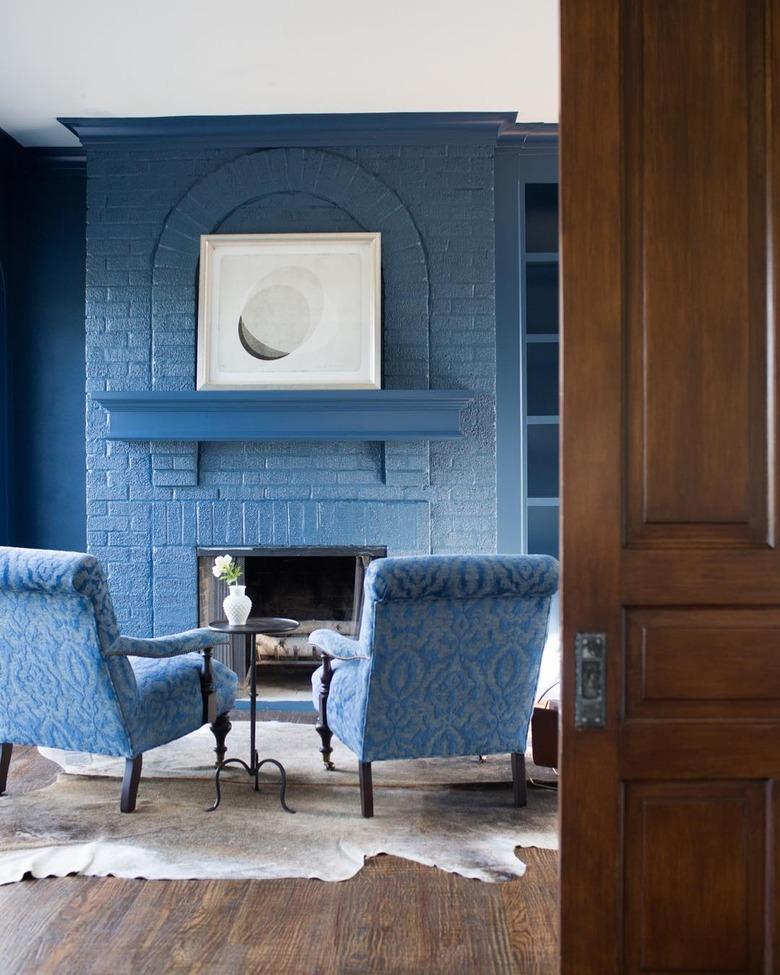 blue tone-on-tone living room