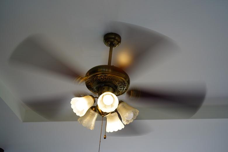 Ceiling fan and light