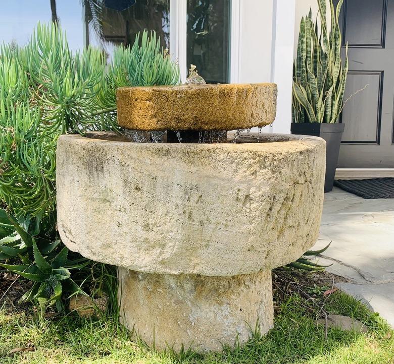 outdoor water fountain