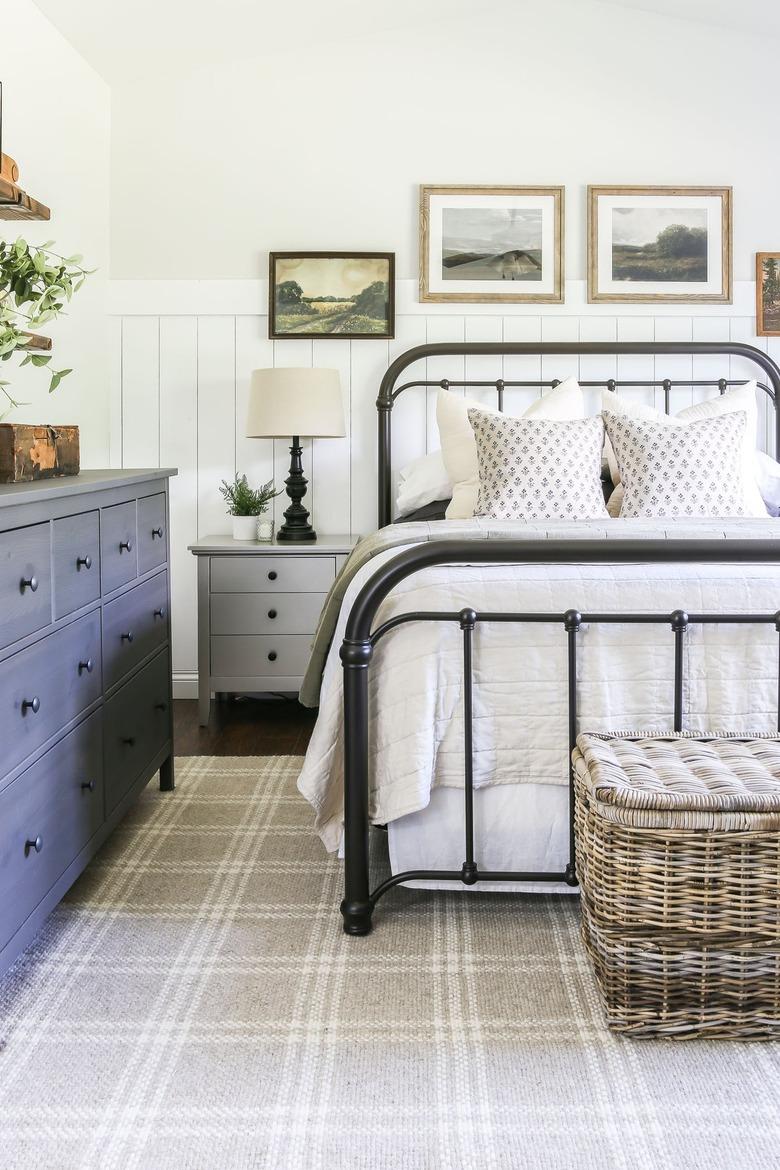 vintage bedroom with farmhouse artwork