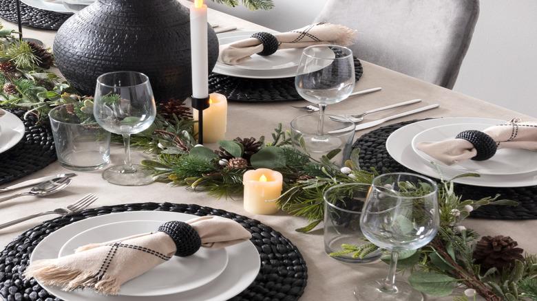 winter garland table centerpiece