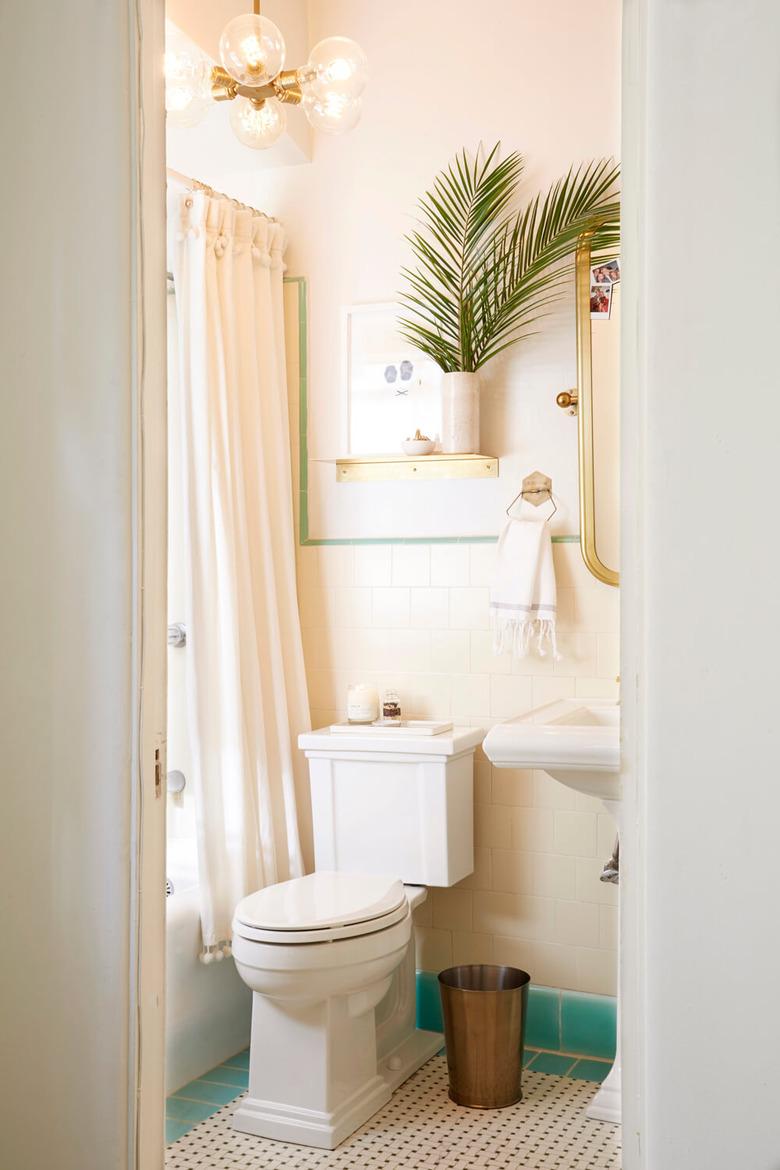 boho bathroom