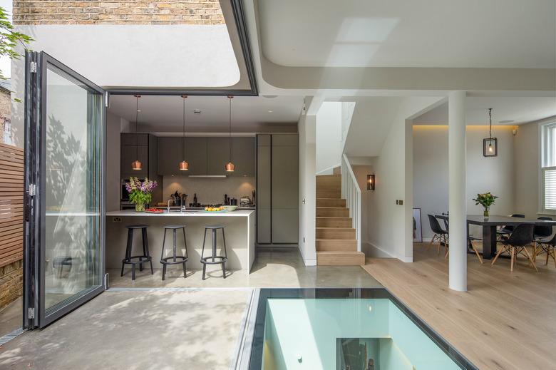 The kitchen and dining area.