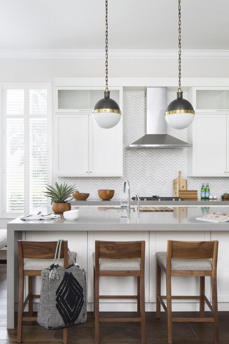 Gray counters in neutral kitchen