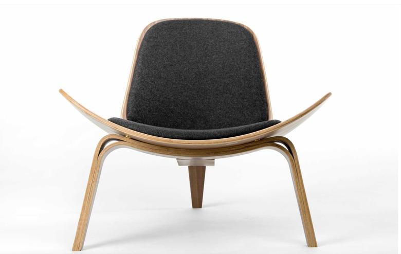 bauhaus furniture style chair with light wood