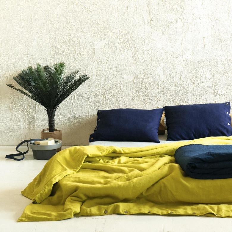 chartreuse color idea with bedding