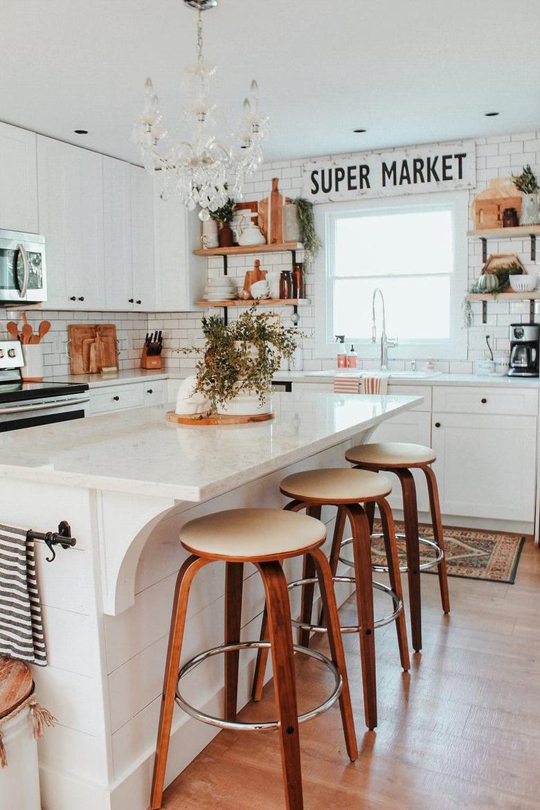 chandelier style kitchen ceiling light in white farmhouse kitchen