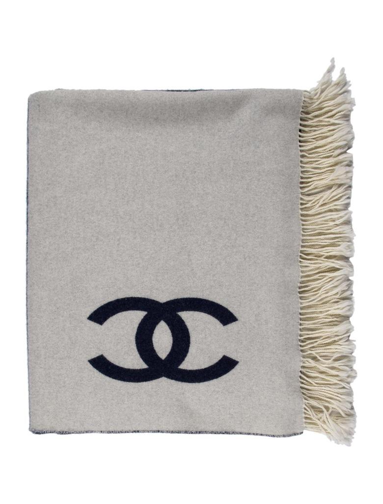 chanel cc throw blanket in cream and black