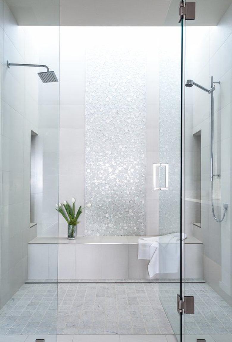 glass tile bathroom idea