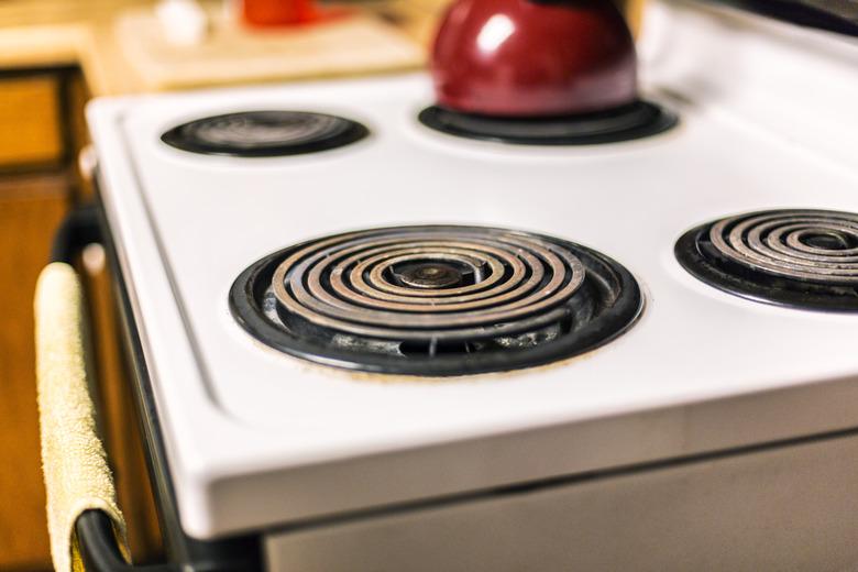 Corroded Kitchen Electric Range Cooking Stovetop Circular Burners