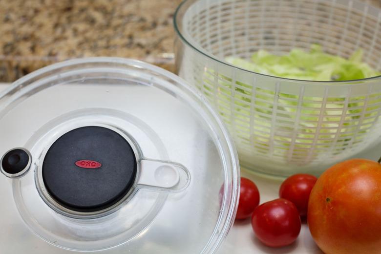 OXO salad spinner