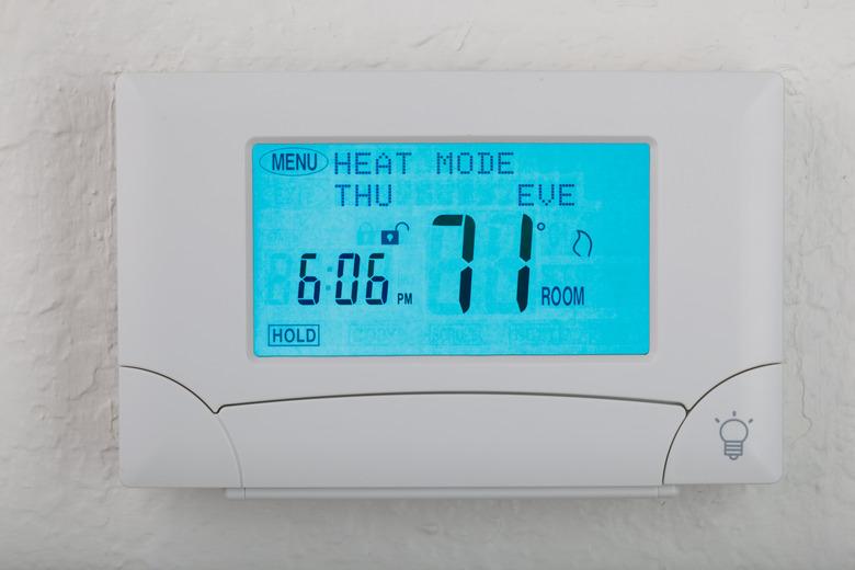 digital thermostat with glow light