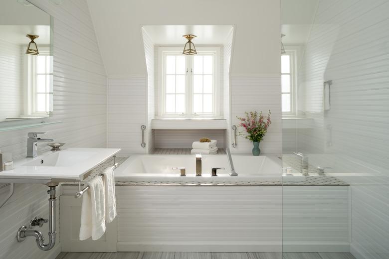 Luxury White Bathroom with Bathtub