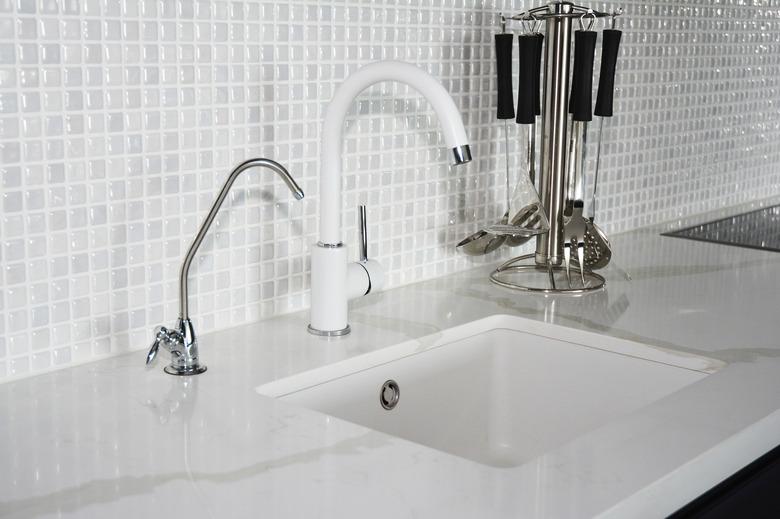 Modern kitchen white faucet and sink