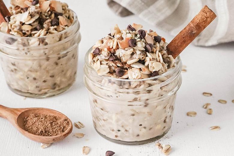 Masala chai overnight oats in a jar