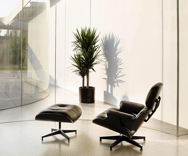 Herman Miller Eames chair