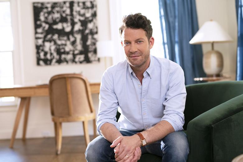 photograph of Nate Berkus in a living space