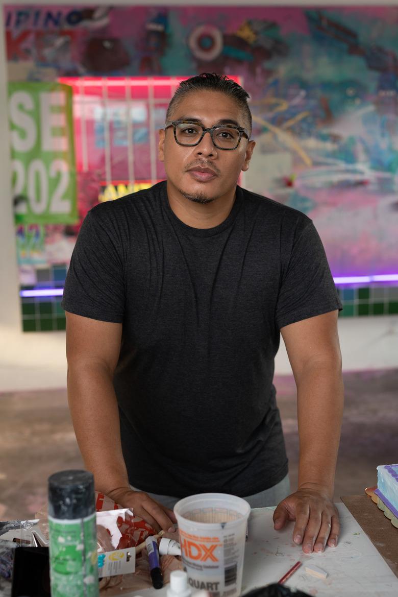 Artist Patrick Martinez in his studil