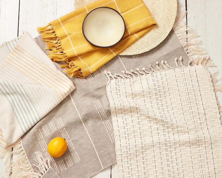 Ochre 2019 Color Trend