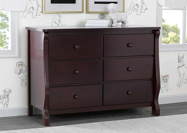 Delta Children Universal 6-Drawer Dresser