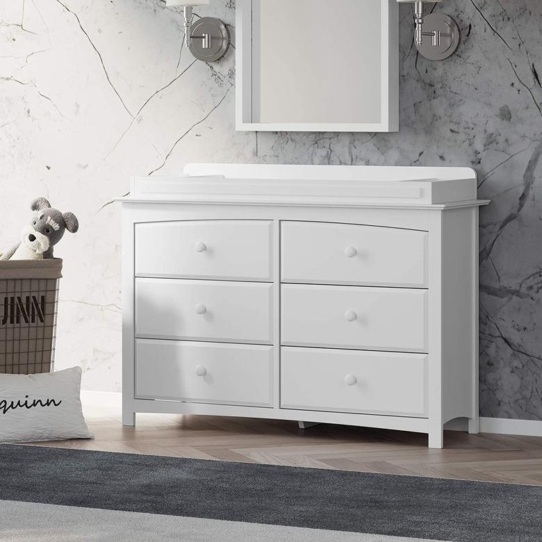 Storkcraft Kenton 6-Drawer Universal Dresser