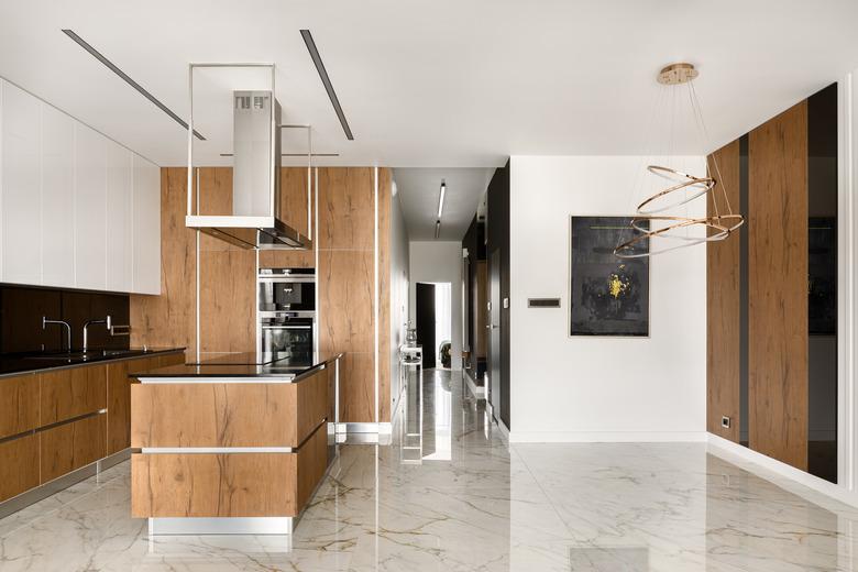 Spacious kitchen with island