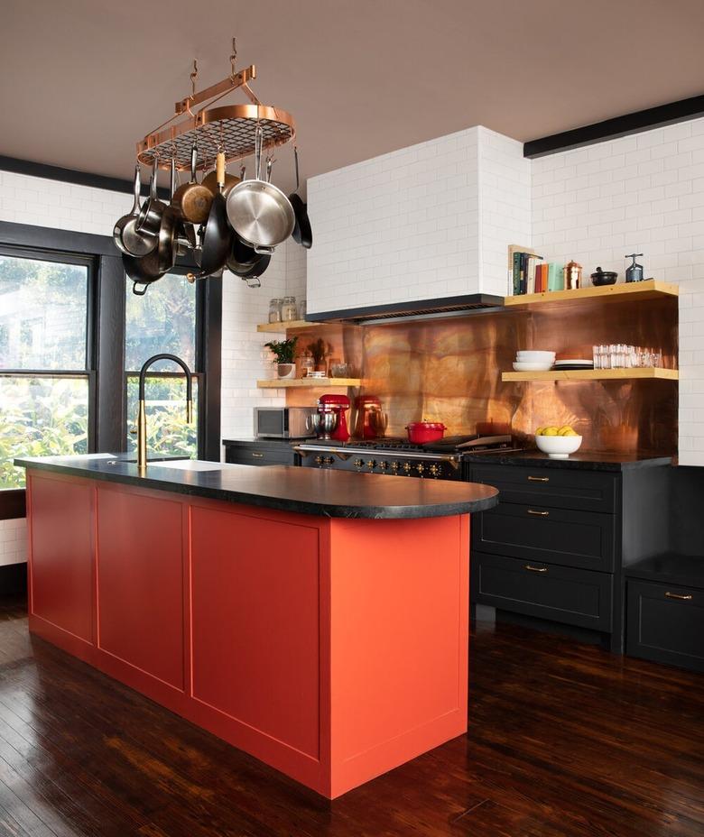 coral and black two-tone kitchen color idea